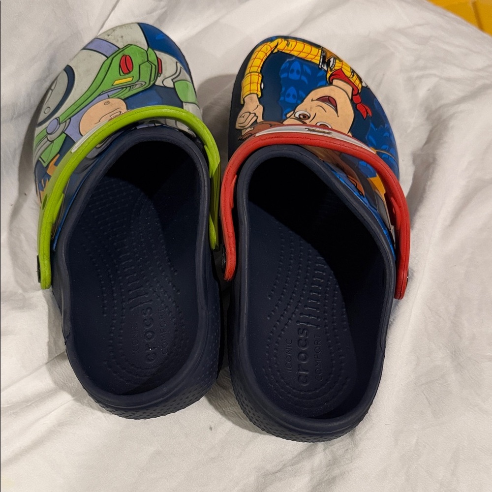 CROCS Kids Toy Story Clogs - Navy and Lime - Picture 2 of 6